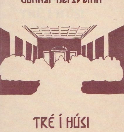 Tré í húsi kápa